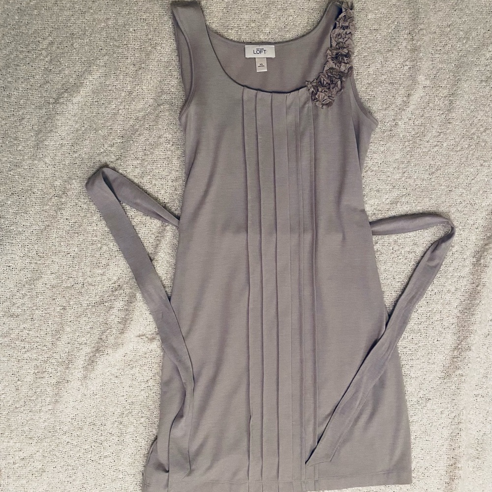 Cute Gray Loft Dress